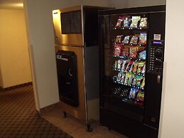 Clarion Pointe Winslow I-40