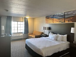 Clarion Pointe Winslow I-40