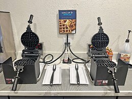 Clarion Pointe Winslow I-40