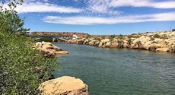 Clarion Pointe Winslow I-40