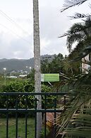 Colonial Palms Motor Inn