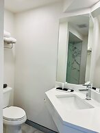 Clarion Pointe Mount Vernon - Burlington