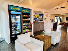 Clarion Pointe Mount Vernon - Burlington