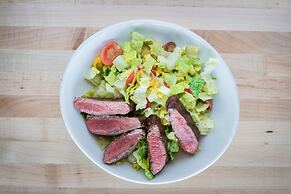 Ramada by Wyndham Austin South