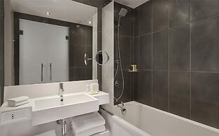 Hyatt Regency Paris Etoile