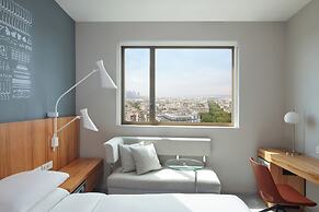 Hyatt Regency Paris Etoile