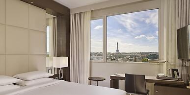 Hyatt Regency Paris Etoile