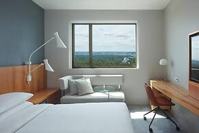 Hyatt Regency Paris Etoile