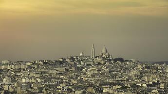 Hyatt Regency Paris Etoile
