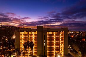 Hotel La Jolla, Curio Collection by Hilton