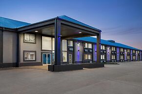 Baymont by Wyndham Blackwell I-35