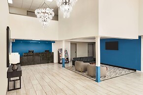 Baymont by Wyndham Blackwell I-35