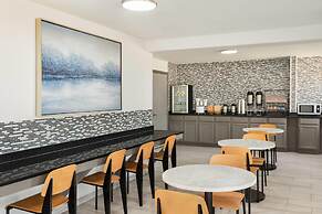 Baymont by Wyndham Blackwell I-35