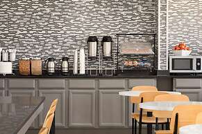 Baymont by Wyndham Blackwell I-35