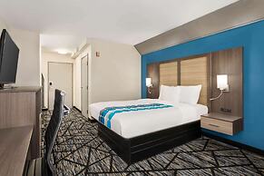 Baymont by Wyndham Blackwell I-35