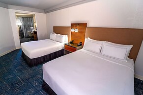 DoubleTree by Hilton Tampa Rocky Point Waterfront