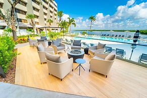 DoubleTree by Hilton Tampa Rocky Point Waterfront