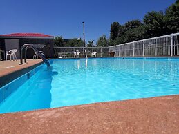 Days Inn by Wyndham Richmond