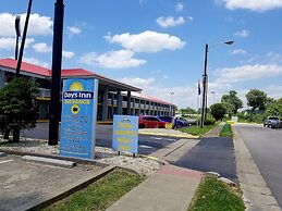 Days Inn by Wyndham Richmond