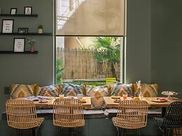 Legend Saint Germain