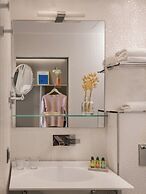 Legend Saint Germain