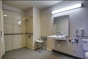 Americas Best Value Inn Midlothian Cedar Hill