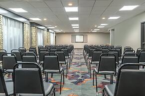 La Quinta Inn & Suites by Wyndham Seattle Federal Way