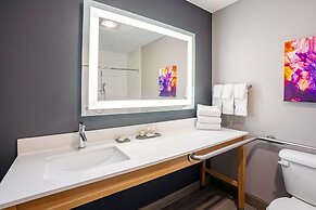 La Quinta Inn & Suites by Wyndham Seattle Federal Way