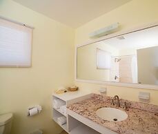 Sugar Bay Club Suites & Hotel