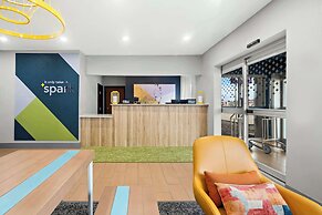 Spark by Hilton Moline Quad Cities