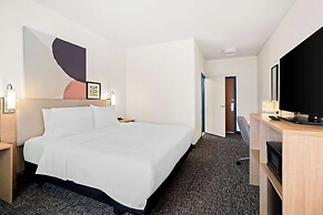 Spark by Hilton Moline Quad Cities