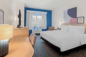 Spark by Hilton Moline Quad Cities