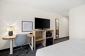 Spark by Hilton Moline Quad Cities