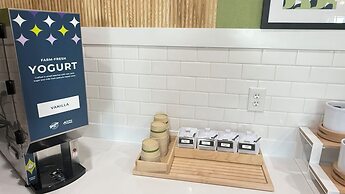 Spark by Hilton Moline Quad Cities