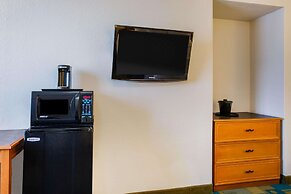 La Quinta Inn by Wyndham Norfolk Virginia Beach