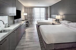 DoubleTree by Hilton Hotel Modesto