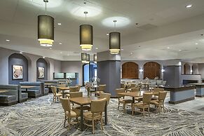 DoubleTree by Hilton Hotel Modesto