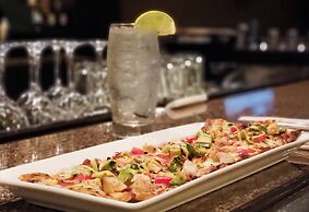 DoubleTree by Hilton Hotel Modesto