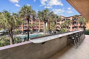 Clarion Pointe Galveston - Beachfront