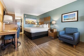 Clarion Pointe Galveston - Beachfront