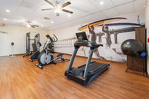 Clarion Pointe Galveston - Beachfront