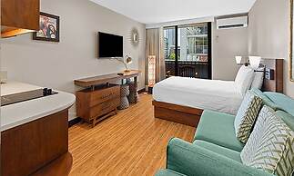 Castle Bamboo Waikīkī Hotel