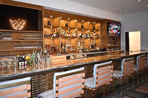 Chicago Marriott Suites O'Hare