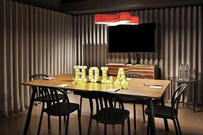 Moxy Barcelona