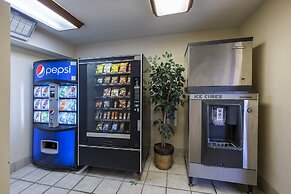 Red Roof Inn PLUS+ Pittsburgh South - Airport