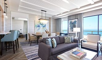 The Waterfront Beach Resort, A Hilton Hotel