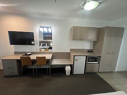 Adelong Motel