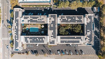 Marin Suites Hotel