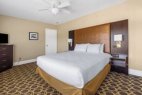Marin Suites Hotel