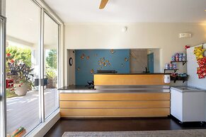 Marin Suites Hotel